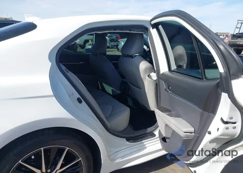 2023 Toyota Camry Se z USA, uszkodzony, nr VIN 4T1S11AK3PU186580